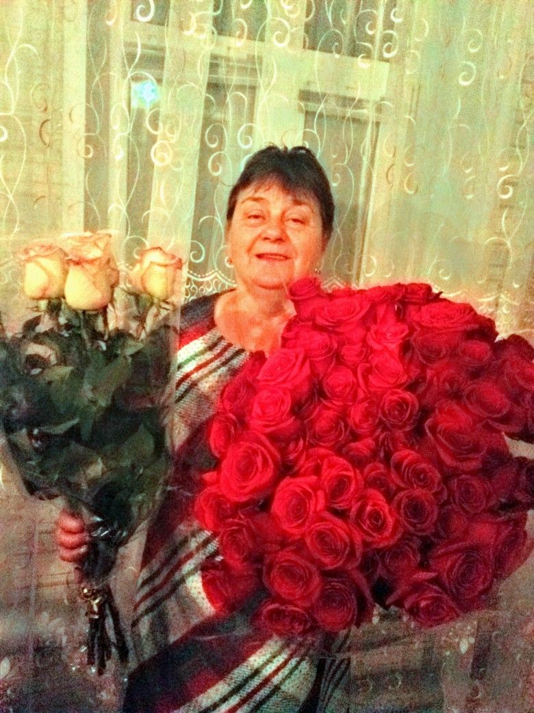29 сентября отмечает день рождение 61 год жительница станции Куланга Булатова Валентина Петровна.