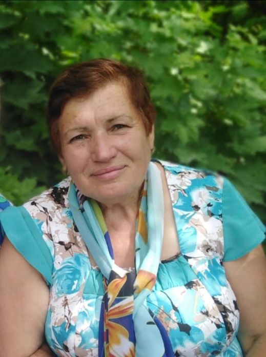 Валетова Галина Михайловна, жительница села Большое Подберезье, сегодня отмечает свой 70-летний юбилей