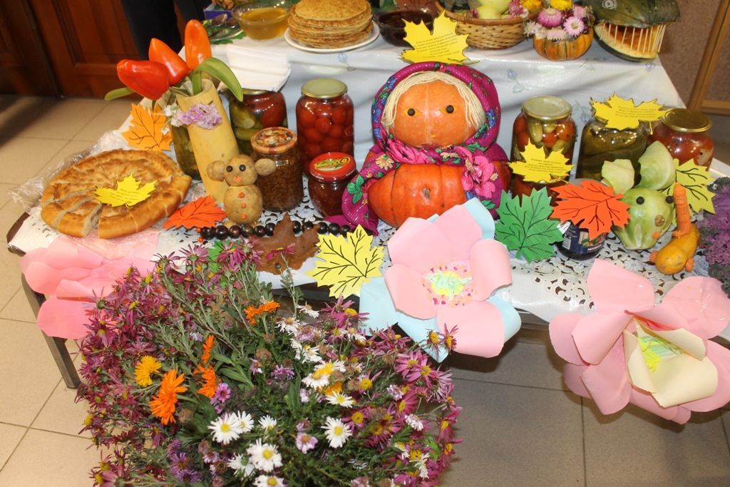 В Кайбицком доме культуры состоялась выставка «Осеннее настроение».