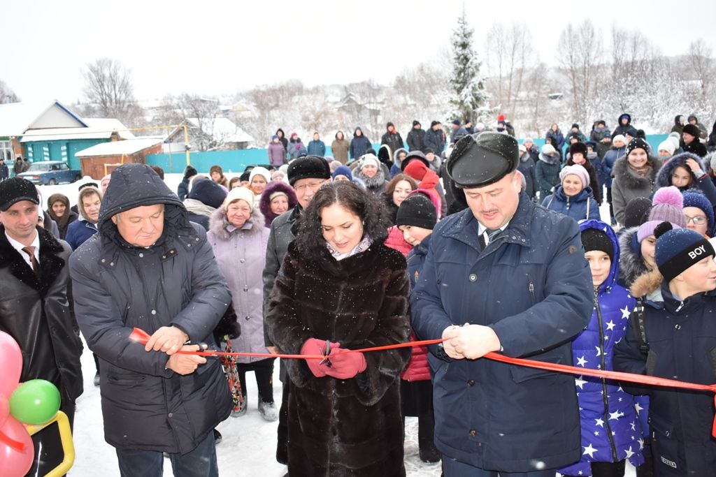 В Кайбицком районе открылся новый модульный фельдшерско-акушерский пункт