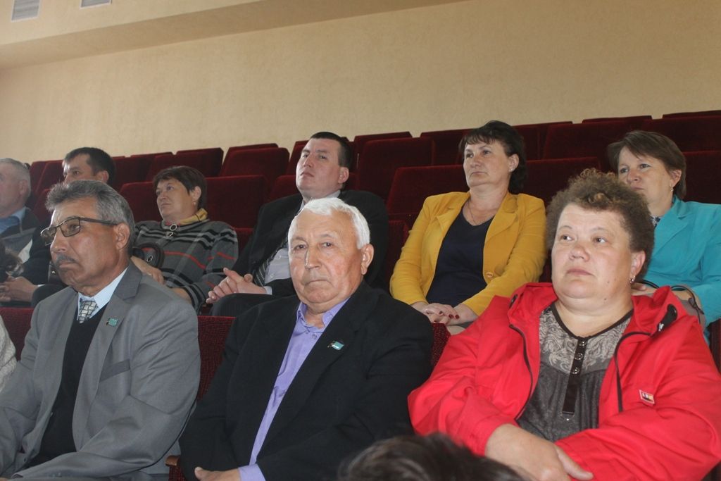 В Кайбицах состоялось заседание депутатской фракции "Единая Россия"