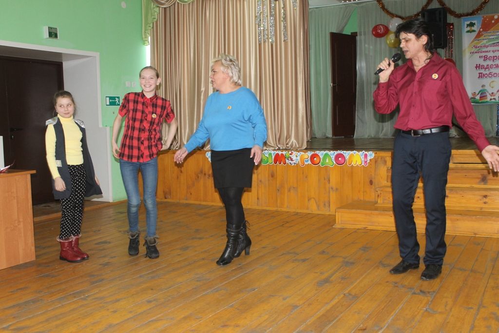 В Турминском доме культуры  состоялся семейный праздник «Рождественские встречи»