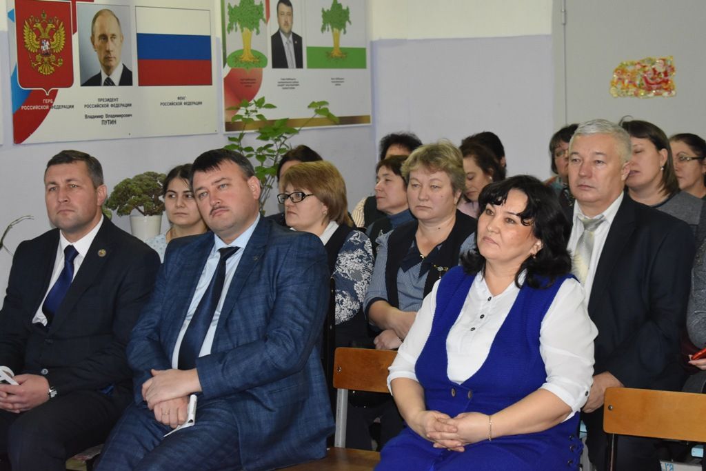 Глава Кайбицкого района встретился с классными руководителями