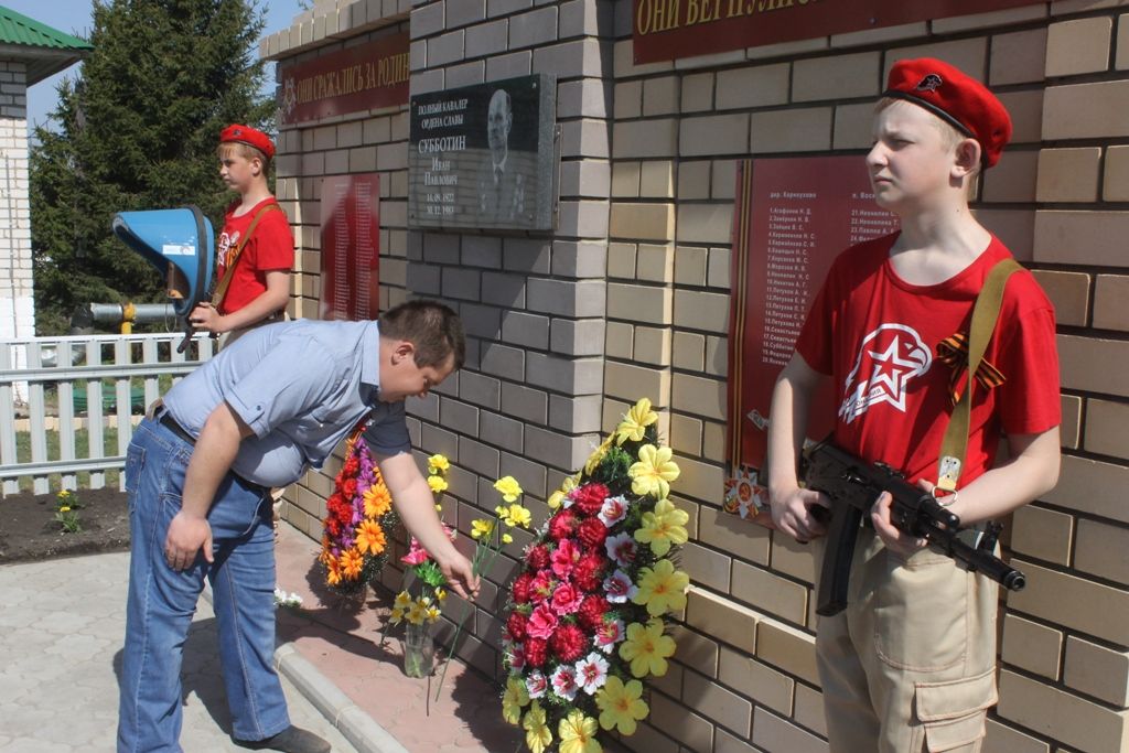 В День Победы в Корноухове открыли новый памятник