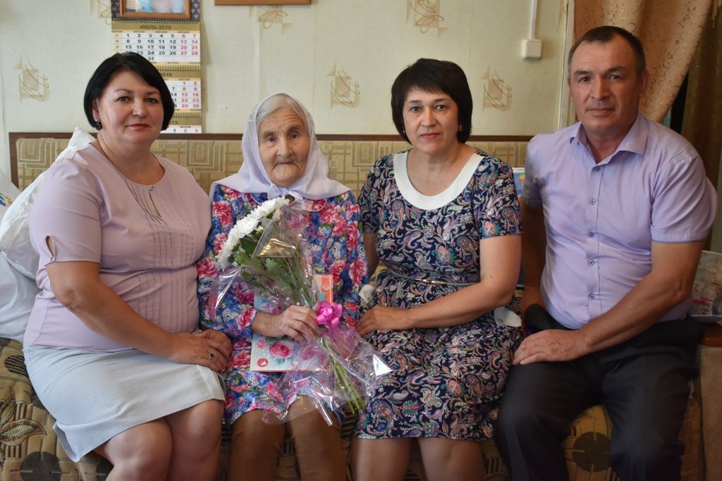 Жительнице Муралей исполнилось 99 лет