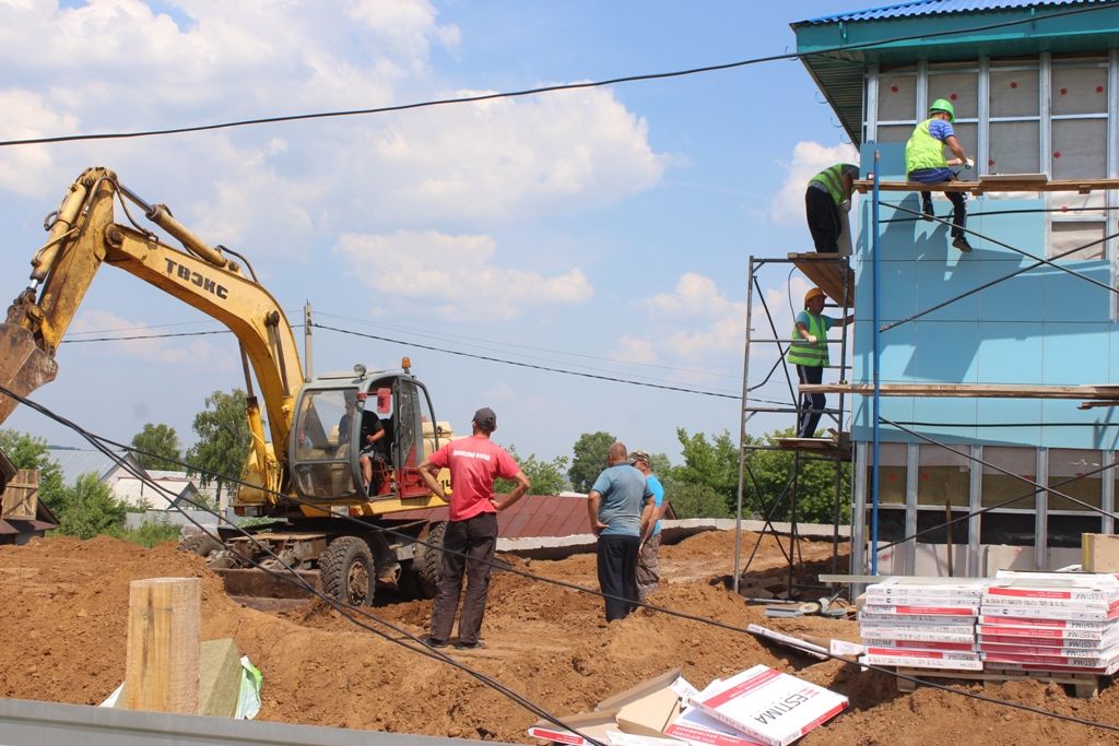 Строительство детского сада в Кушманах проводится в оптимальные сроки