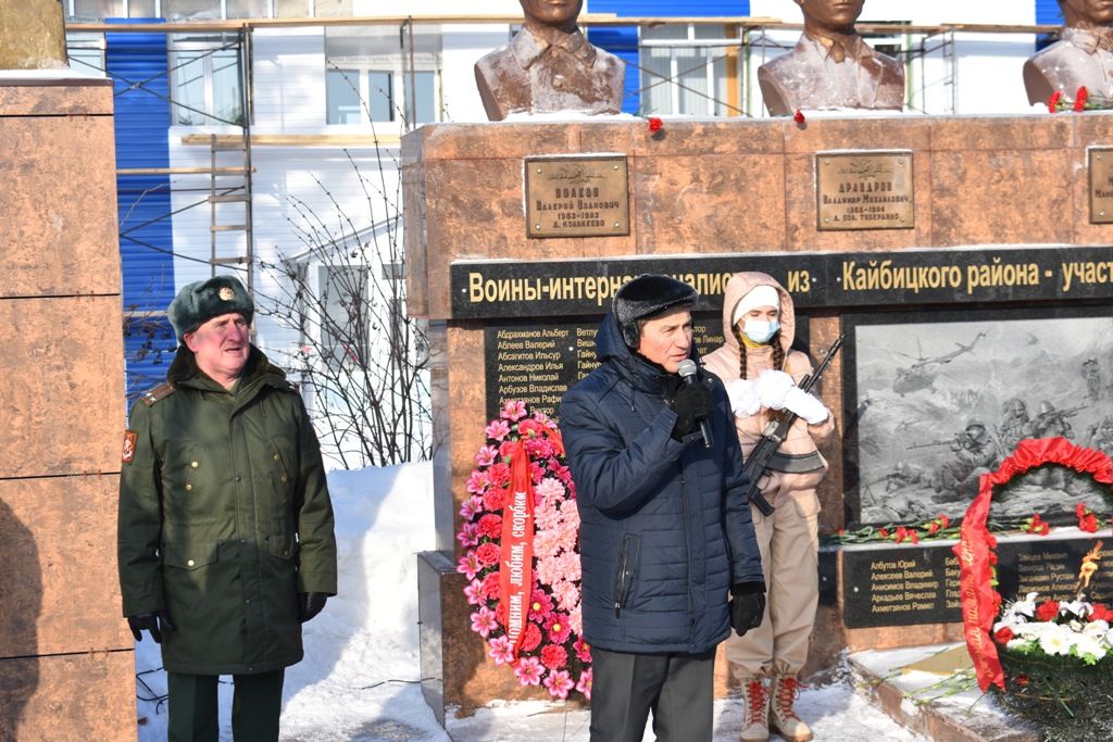 В Кайбицах состоялся торжественный митинг в честь земляков, исполнявших интернациональный долг в Афганистане