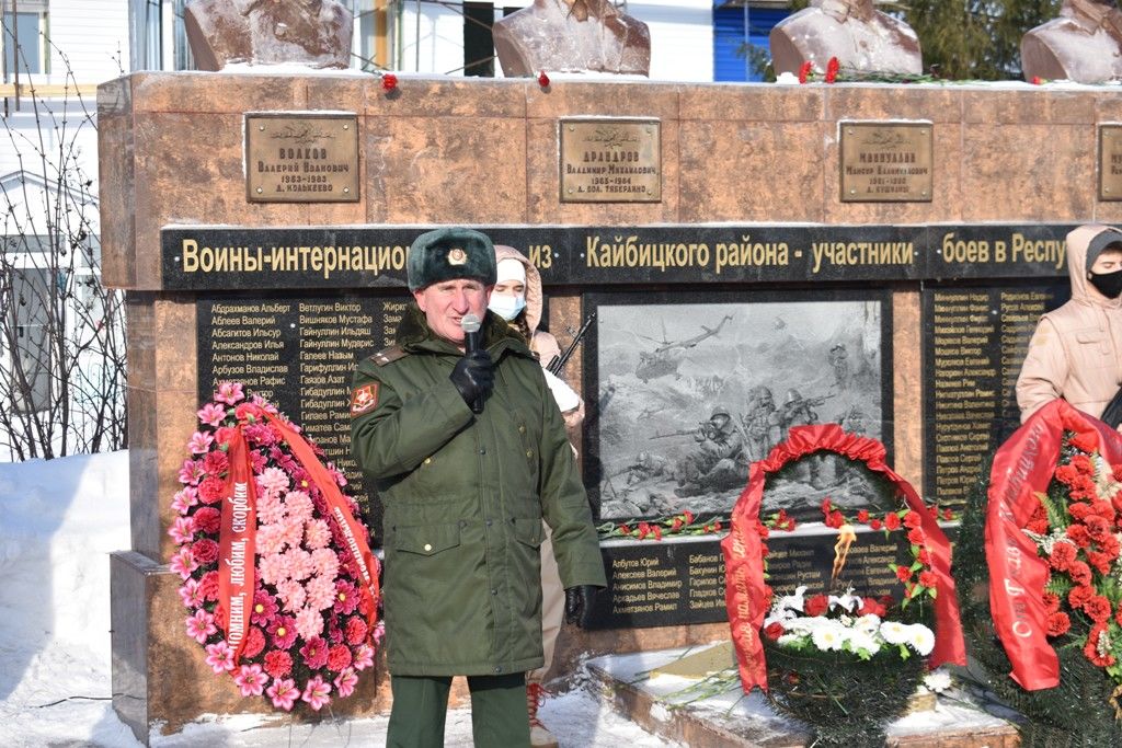 В Кайбицах состоялся торжественный митинг в честь земляков, исполнявших интернациональный долг в Афганистане