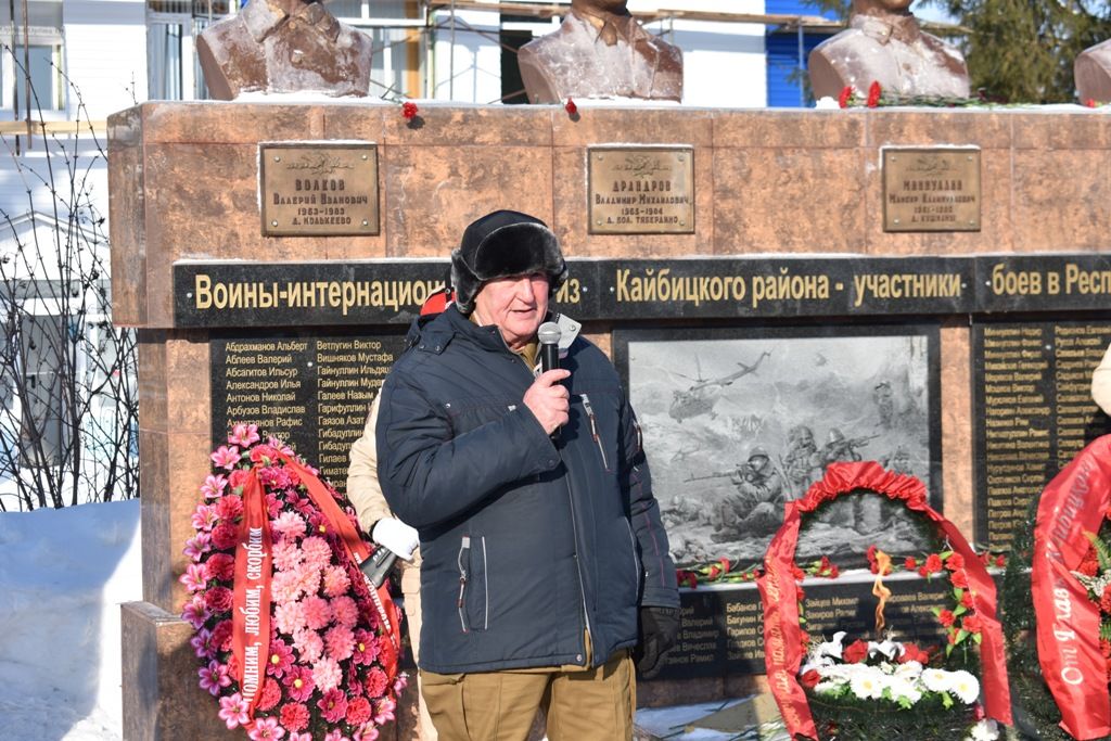 В Кайбицах состоялся торжественный митинг в честь земляков, исполнявших интернациональный долг в Афганистане