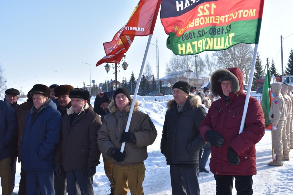 В Кайбицах состоялся торжественный митинг в честь земляков, исполнявших интернациональный долг в Афганистане