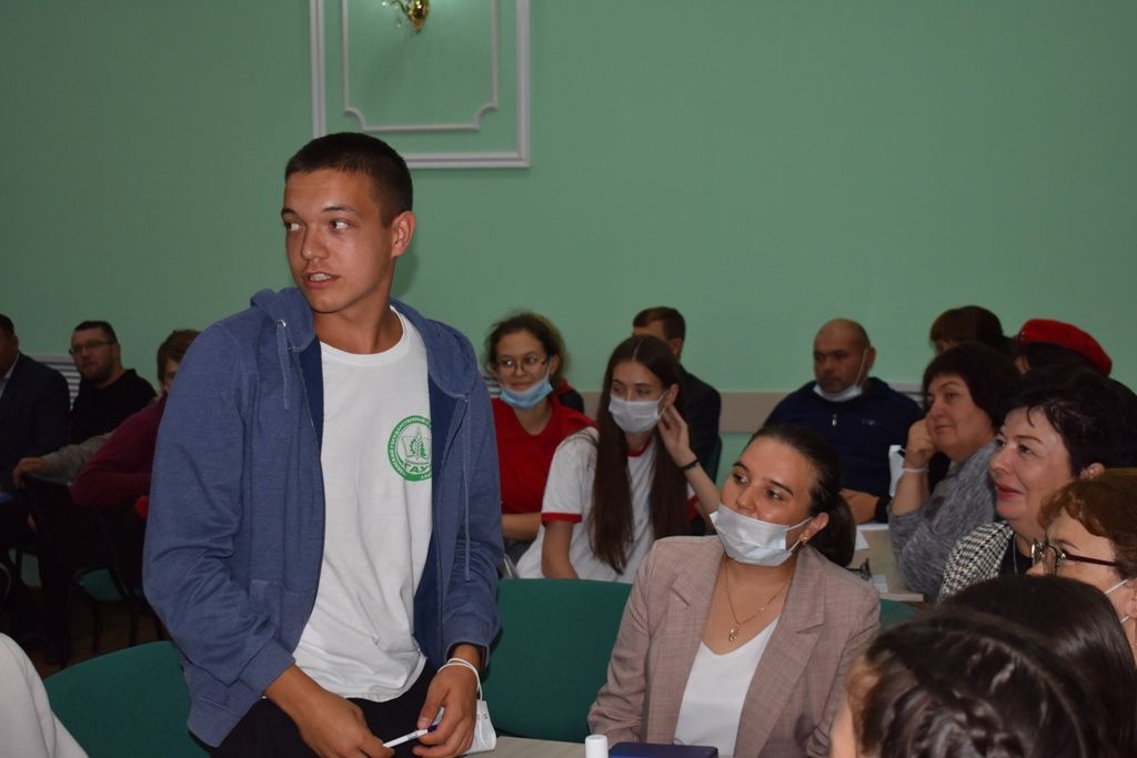 Активисты Кайбицкого района обсудили перспективы развития сельской молодежи
