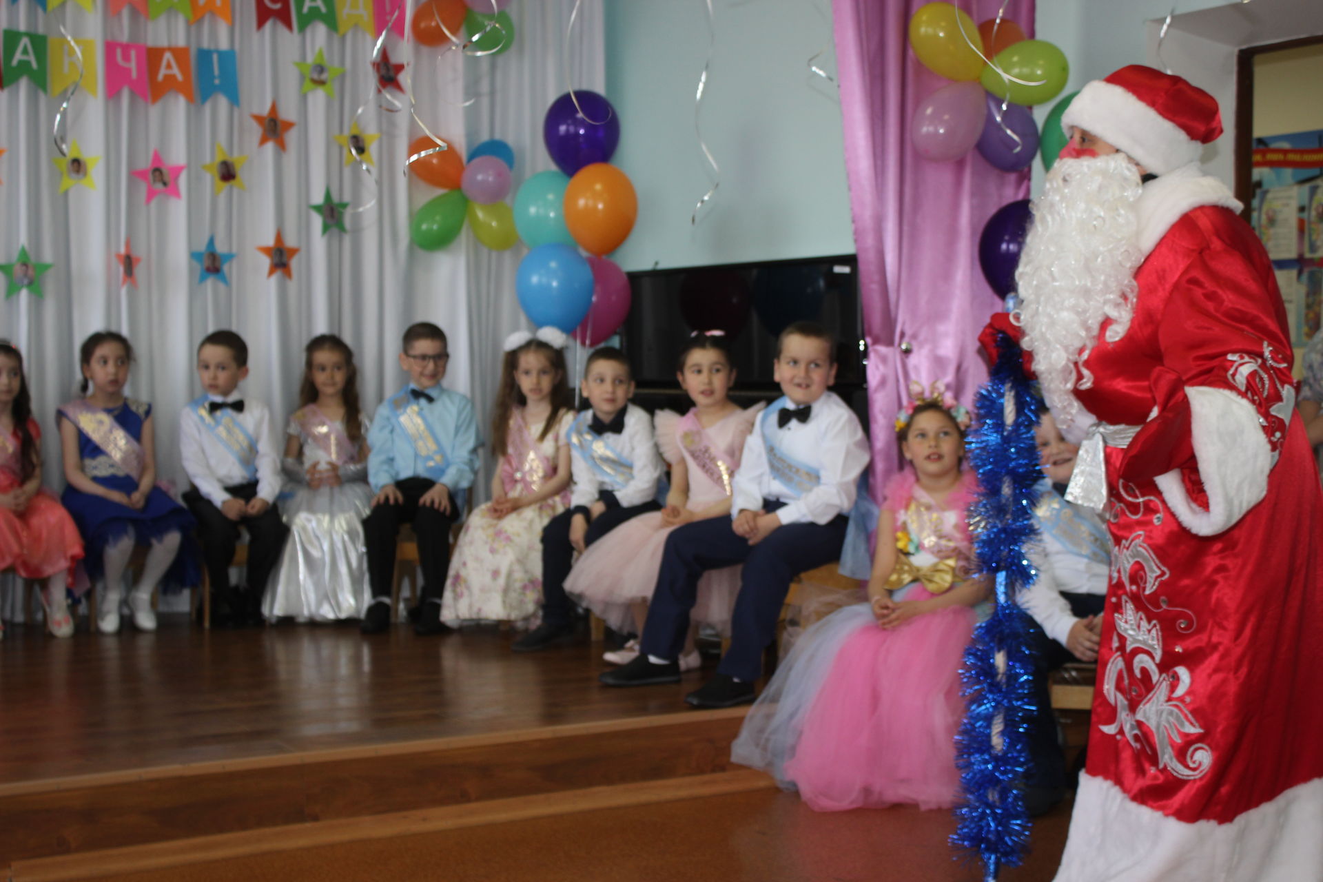 В Большекайбицком детском саду «Милэшкэй» проводили 27 воспитанников