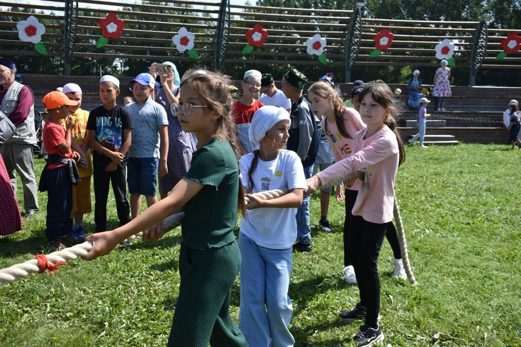 В Кайбицах состоялся мусульманский Сабантуй для детей