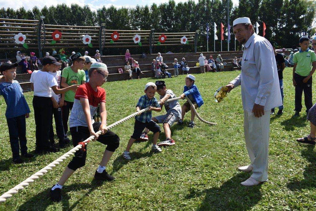 В Кайбицах состоялся мусульманский Сабантуй для детей