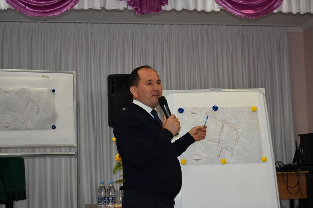 В Кайбицах состоялись общественные обсуждения развития территорий улиц Галии Кайбицкий и Шауката Галиева