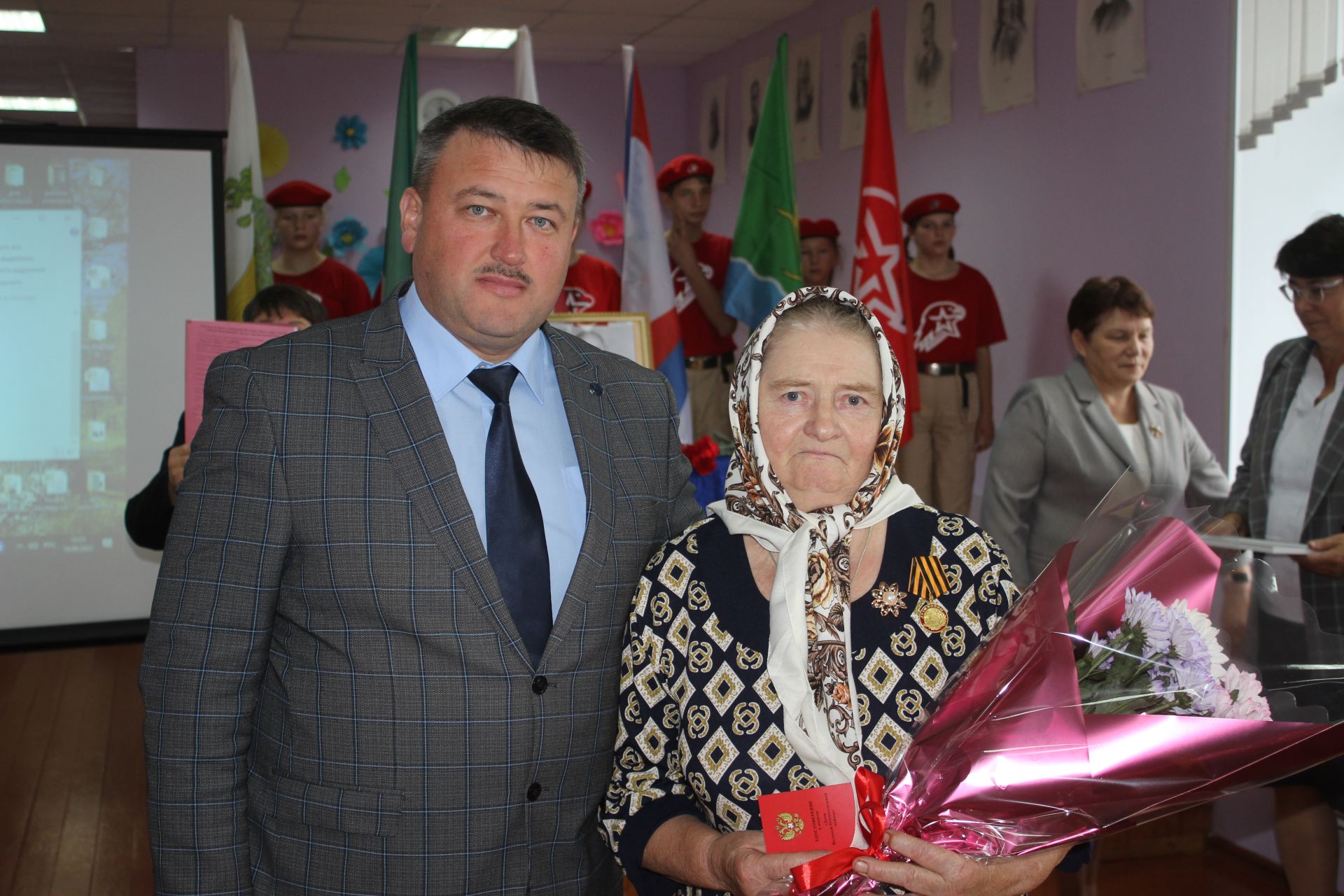 В Ульянковской школе отметили 100-летний юбилей полного кавалера ордена «Слава» Ивана Павловича Субботина