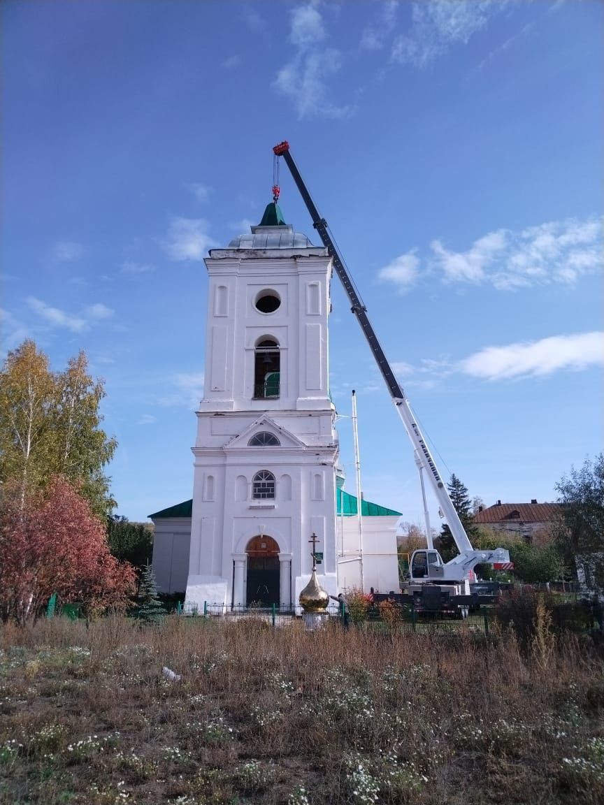 На Свято-Троицкую церковь села Турминского поставили новый купол