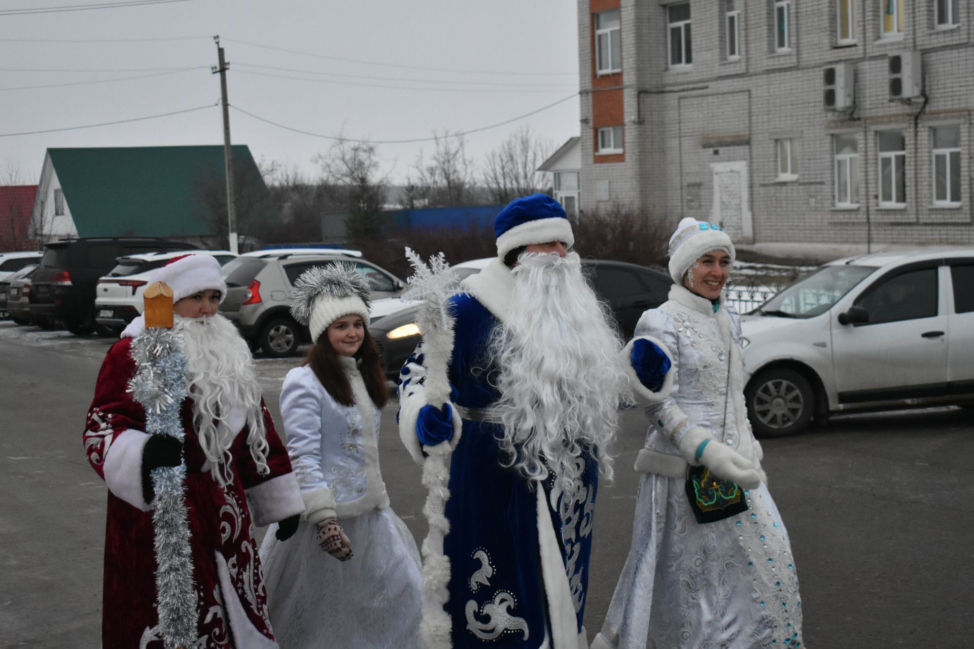 В Кайбицах состоялось открытие главной елки района