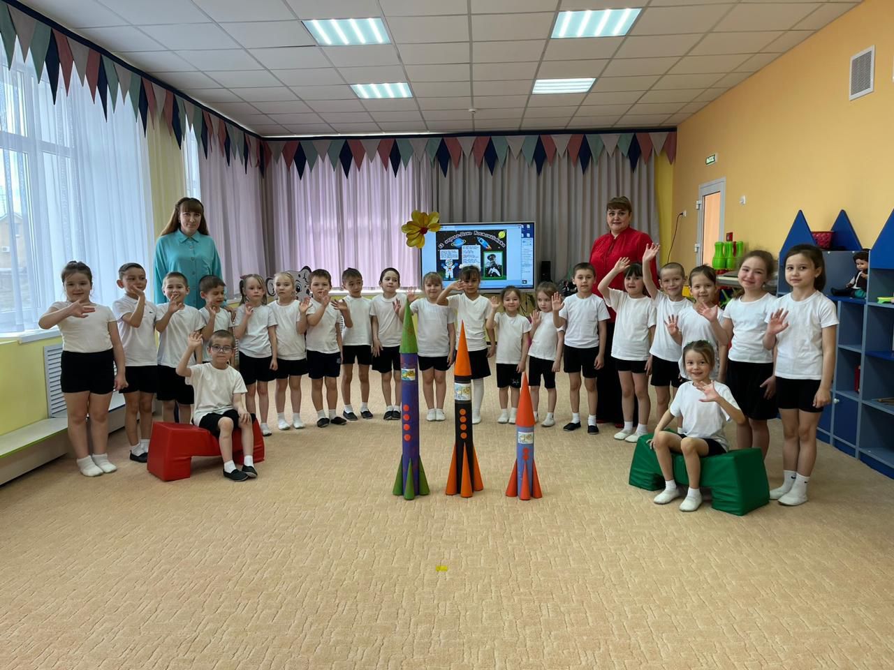 В Большекайбицком детском саду прошло спортивное мероприятие, посвященное Дню космонавтики