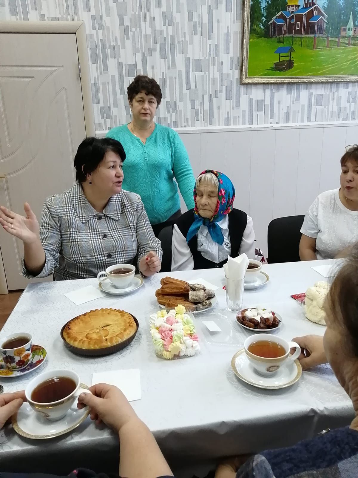 В Большом Подберезье накануне Нового года встретились с матерями погибших воинов СВО