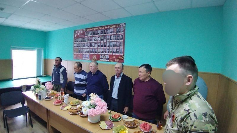 Олы Тәрбит авылы мәдәният йортында Әтиләр көне уңаеннан «Бердәм рухыбыз белән без көчле» — дип исемләнгән җылы очрашу узды