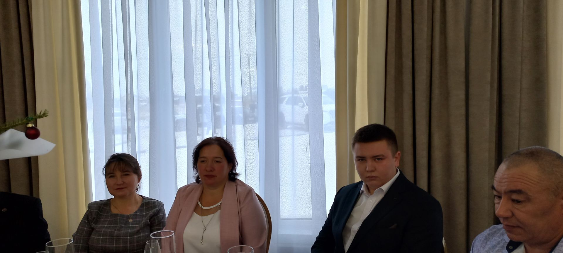 В Кайбицах впервые надоили сто тонн молока: на слете передовиков сельского хозяйства аплодировали достижению года!