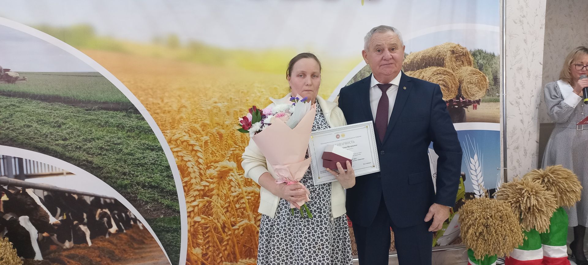 В Кайбицах впервые надоили сто тонн молока: на слете передовиков сельского хозяйства аплодировали достижению года!