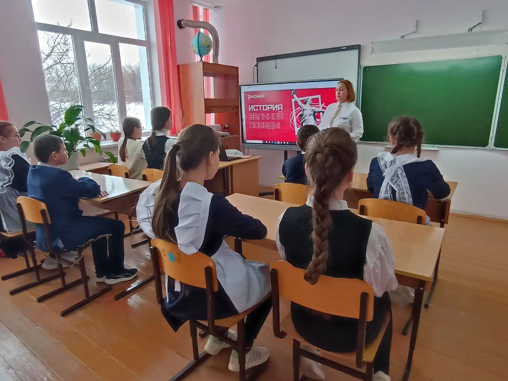 «Ленинград. Дорога памяти»: патриотический час в Берлибашской школе