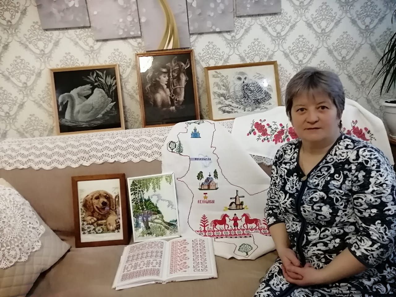 Учитель технологии Большеподберезинской школы Елена Овечкина – рукотворных дел мастерица