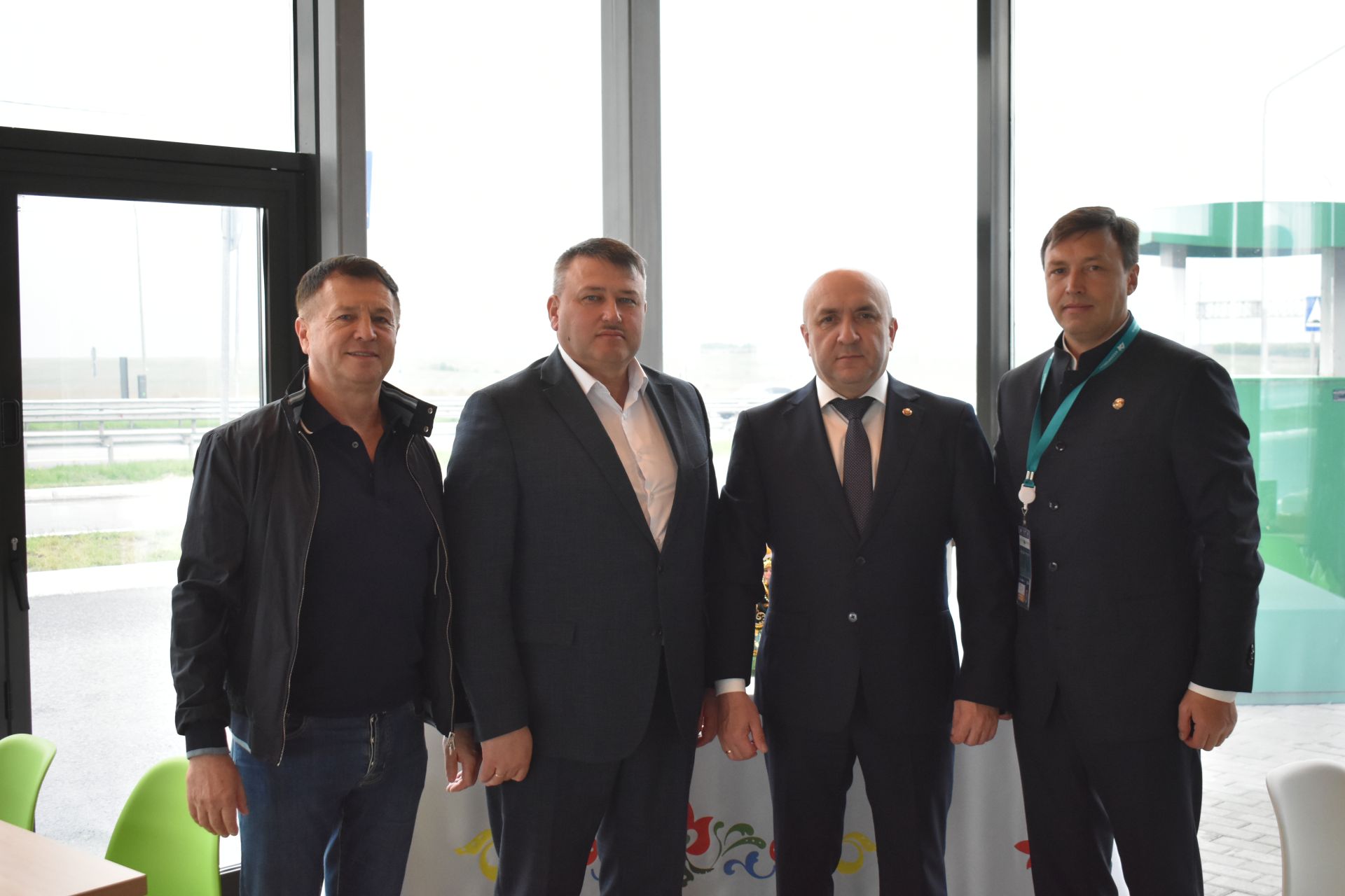 Председатель Кабмина Чувашской Республики посетил автозаправку на дороге М-12 в Кайбицком районе