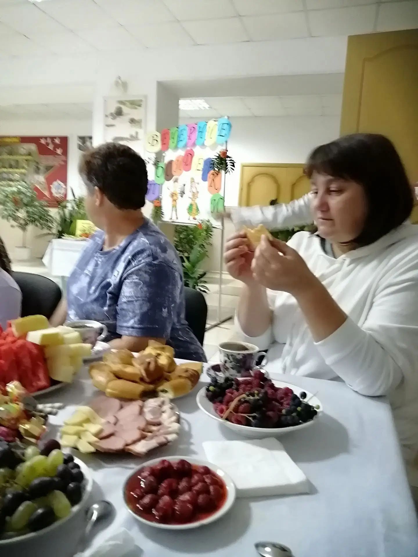 «Вечерние посиделки» — радость общения жителей Большого Подберезья