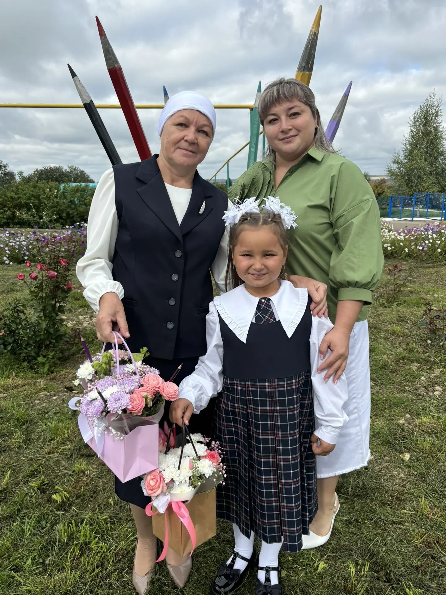 Кошман мәктәбендә кыңгырау чыңы яңа уку елына юл ачты