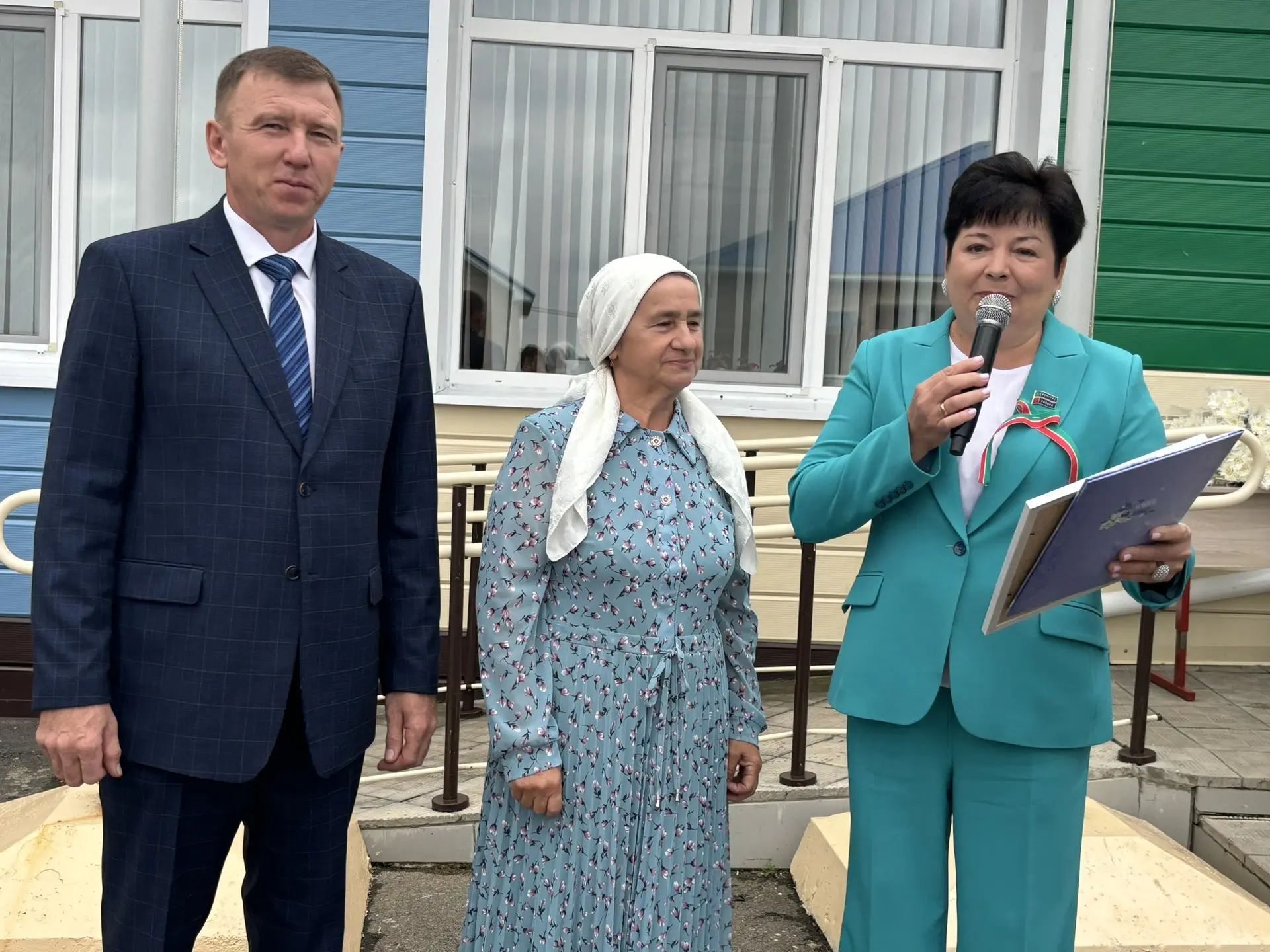 Кошман мәктәбендә кыңгырау чыңы яңа уку елына юл ачты