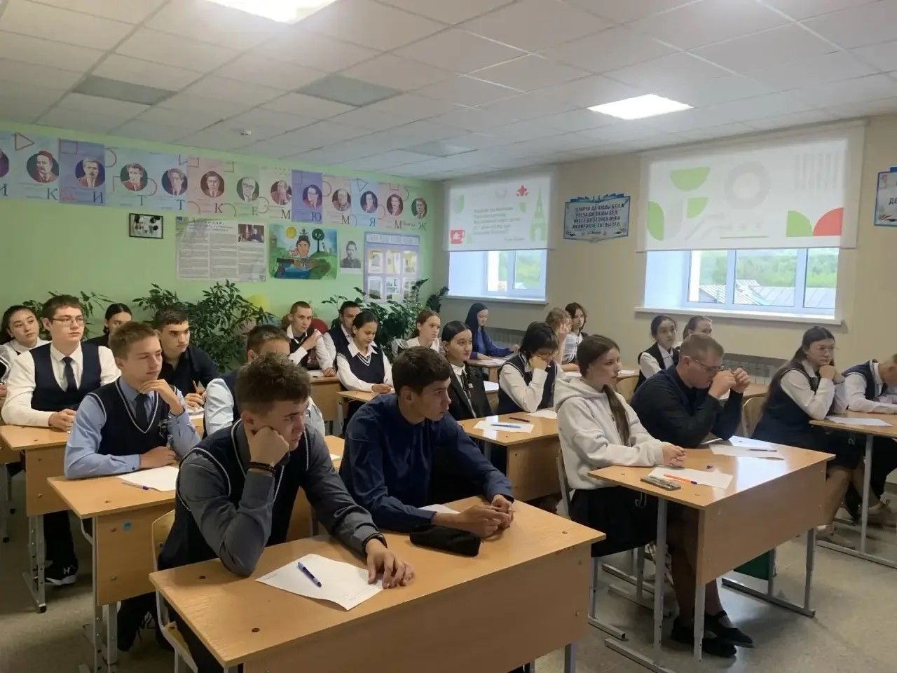 В Федоровской школе написали Всероссийский диктант «Россия — дом народов»