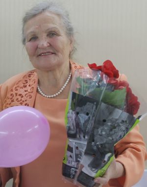 2 декабря жительнице села Большое Подберезье, заслуженному учителю Республики Татарстан Екатерине Ивановне Елисеевой исполняется 75 лет!
