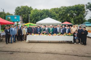 Кайбыч районы башлыгы Казанда «Бал бәйрәме» дип исемләнгән чарада катнашты