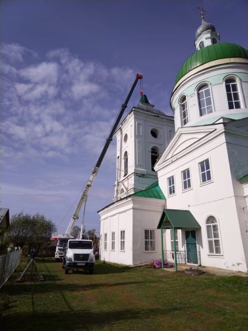 На Свято-Троицкую церковь села Турминского поставили новый купол