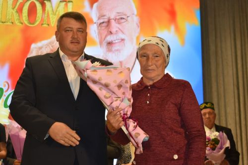 Кайбычта өлкәннәрне хөрмәтләделәр