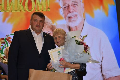 Кайбычта өлкәннәрне хөрмәтләделәр