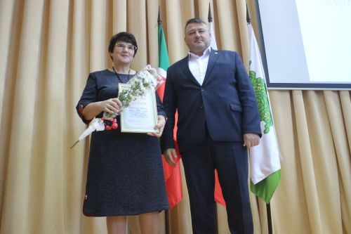 В 22-й день рождения партии кайбицкие единороссы собрались на конференцию