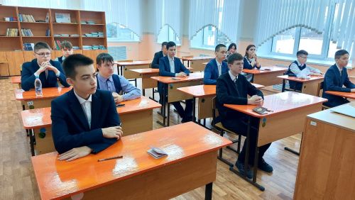 В Кайбицах присоединились к региональной акции «Все решают только знания: разберем со специалистом!»