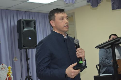 Кыр Буасында төзекләндерелгән авыл клубы ачылды
