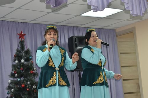 Кыр Буасында төзекләндерелгән авыл клубы ачылды