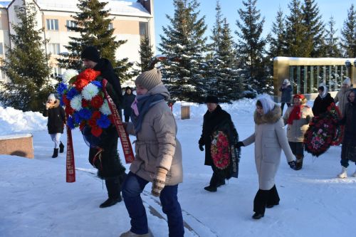 В День героев Отечества в Кайбицах состоялся митинг