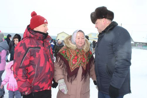 Олы Тәрбиттә Май чабу бәйрәмендә кышны озаттылар, язны каршы алдылар