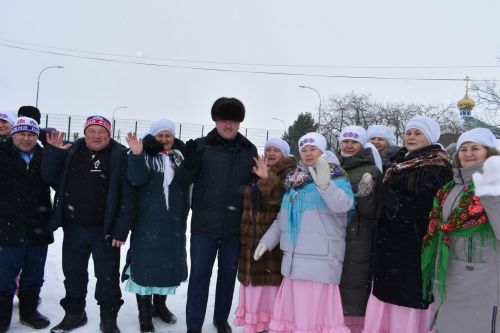Олы Тәрбиттә Май чабу бәйрәмендә кышны озаттылар, язны каршы алдылар