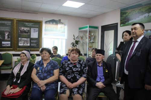 Татарстан авыл хуҗалыгы һәм азык-төлек министры урынбасары Ленар Гарипов Кайбыч ягы музеенда булды
