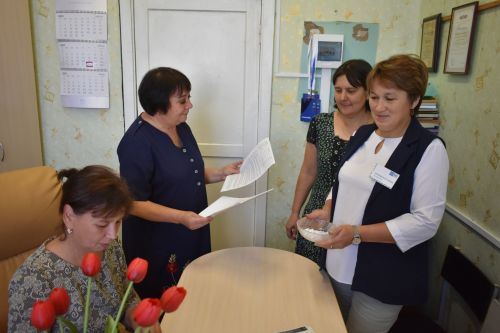 В редакции «Кайбицкие зори» состоялся розыгрыш призов среди подписчиков газеты на второе полугодие 2023 года
