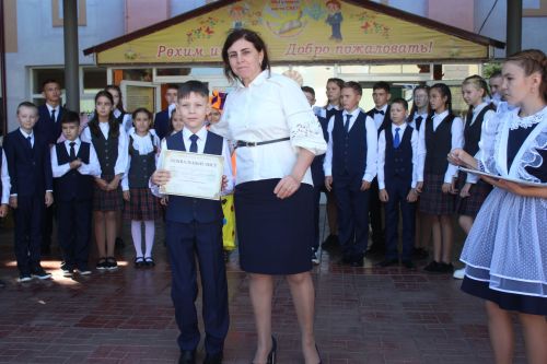 В Большекайбицкой школе прозвенел звонок на первый урок