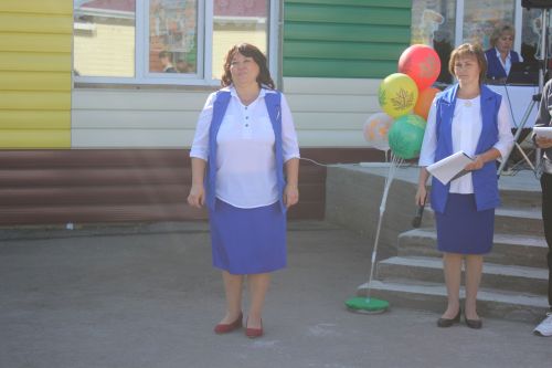 Кече Мәме мәктәбендә узган Белем бәйрәменнән мизгелләр